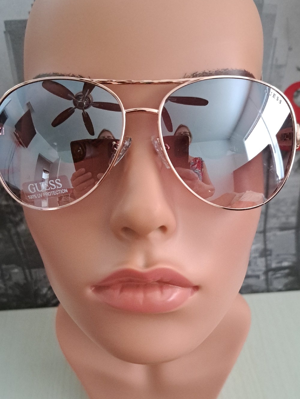 GUESS Rose Gold Aviator Sunglasses with Pink-Tinted Mirrored Lenses